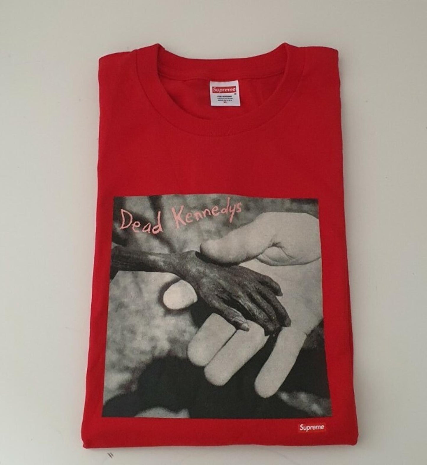 SS14 Supreme x Dead Kennedys red tee Size XL T-shirt Rare