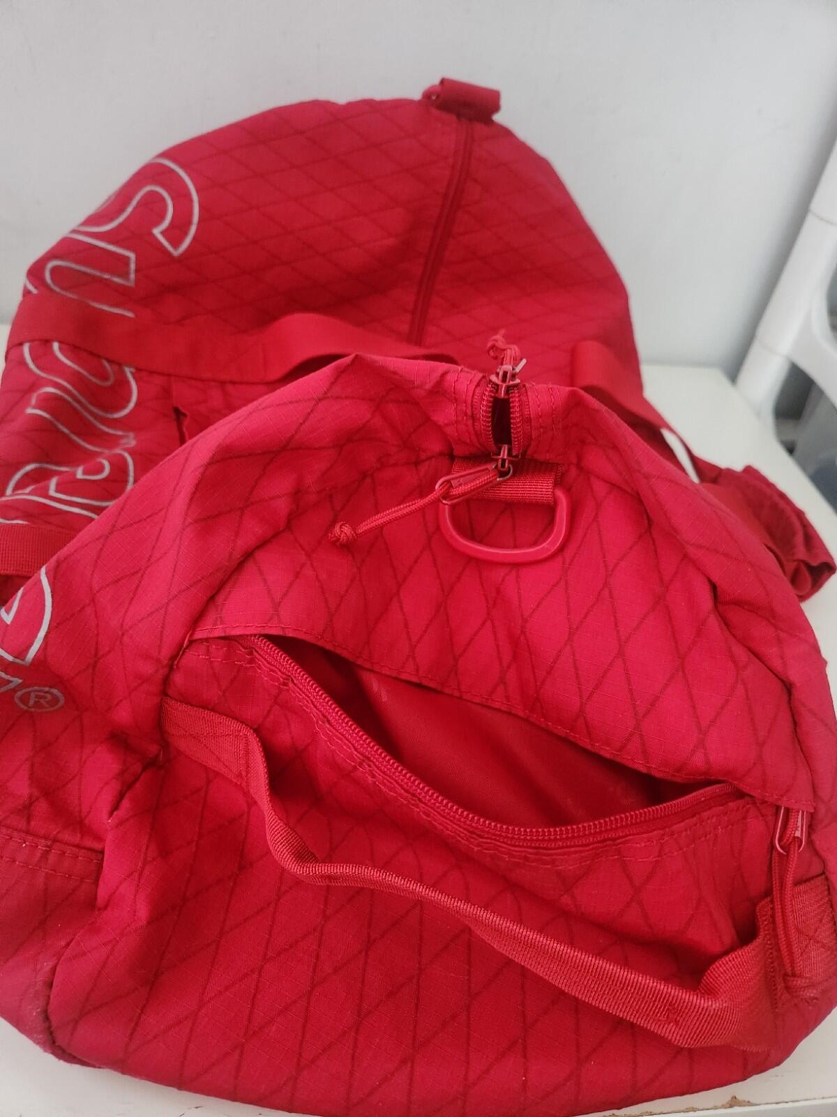 FW18 Supreme Duffle Bag Red Water and Abrasion Resistant