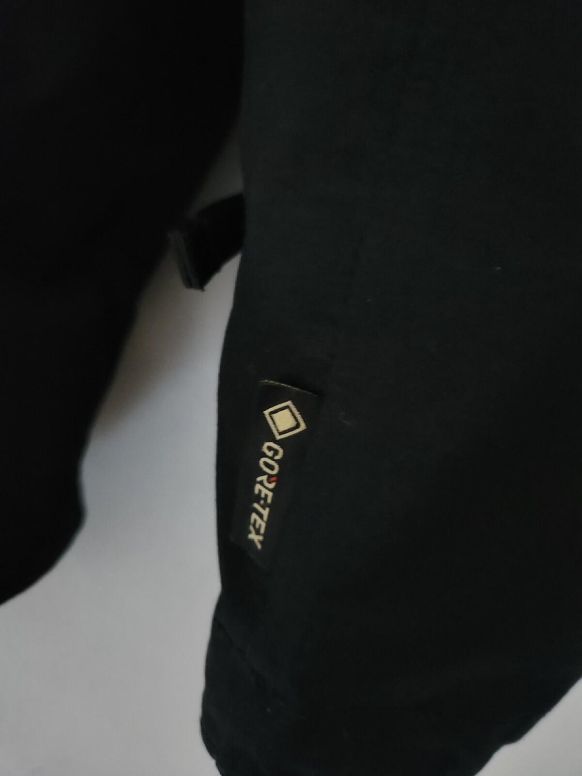 FW23 Supreme 2-in-1 GORE-TEX Polartec Liner Jacket Black Size S Waterproof