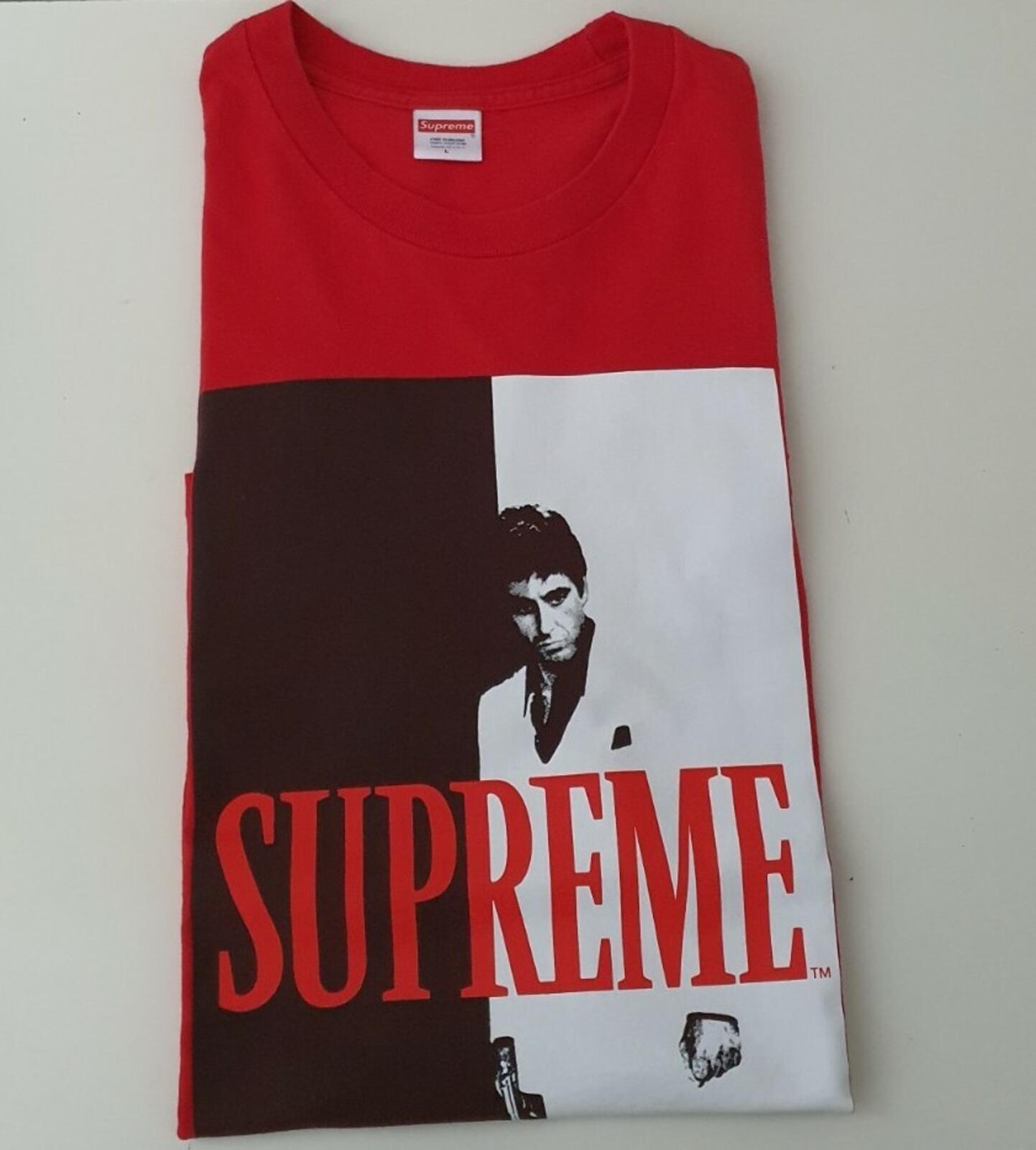 FW17 Supreme x Scarface Split Tee Red Size L