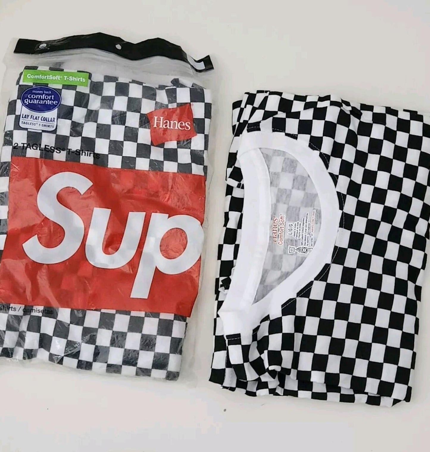 SS18 Supreme Hanes Checker Tagless Tee size L