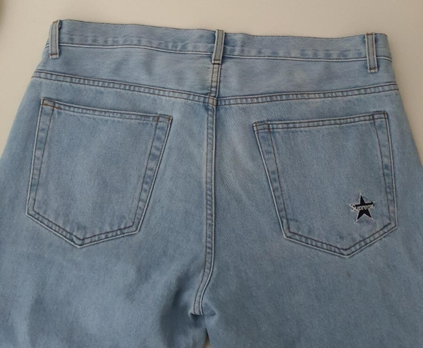 SS18 Supreme washed regular jeans size 34 blue W34 L32 star denim