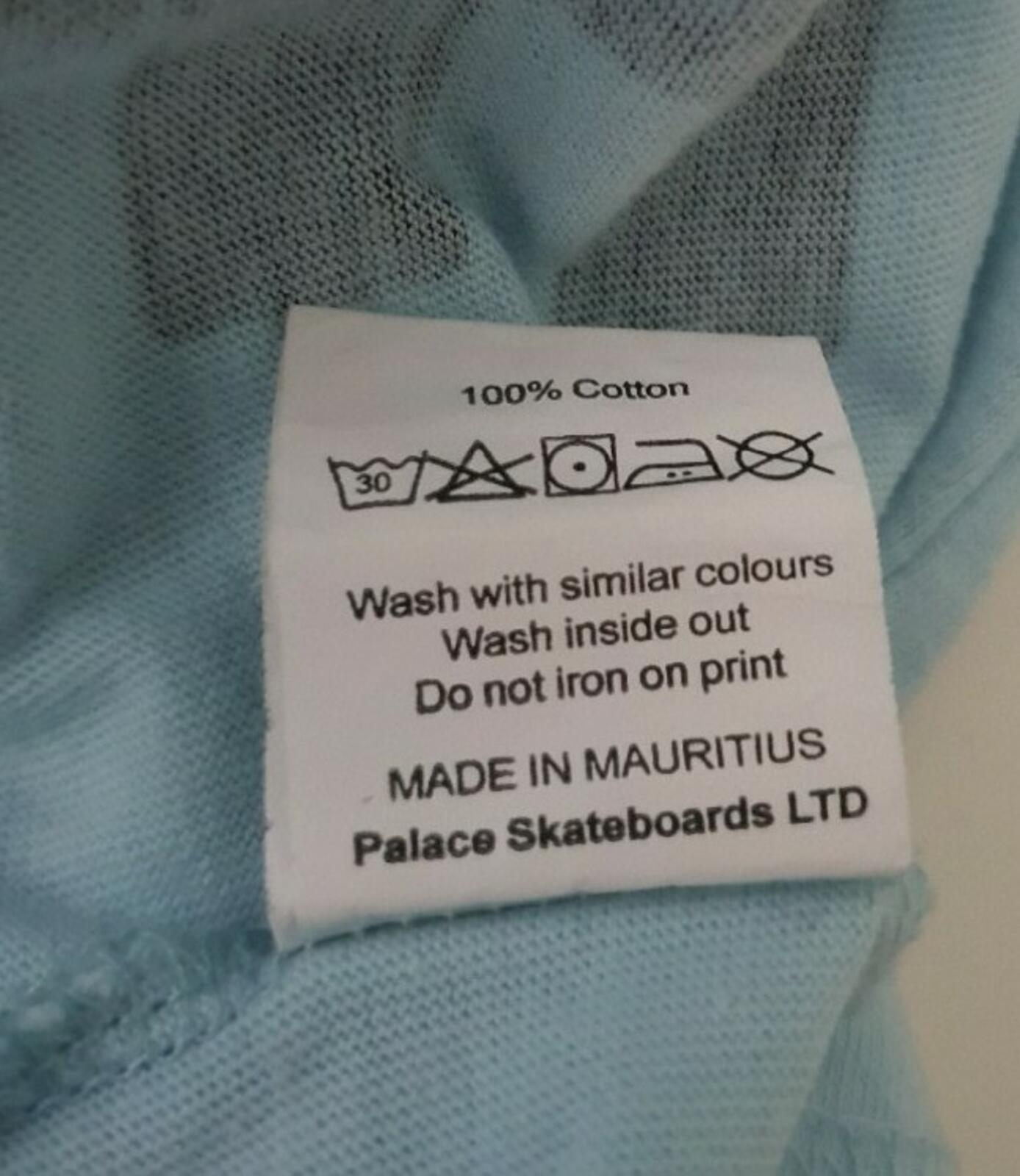 Palace Skateboards Buy Me Palace light blue tee size S small T-shirt