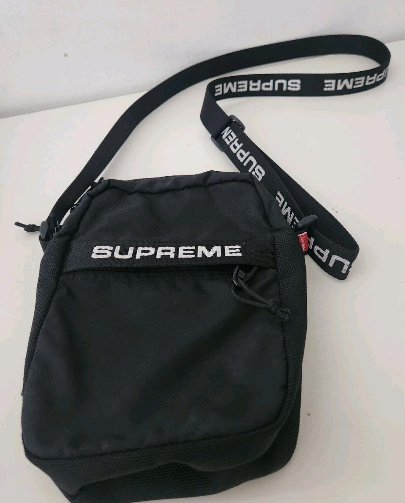 FW22 Supreme shoulder bag black Water Resistant