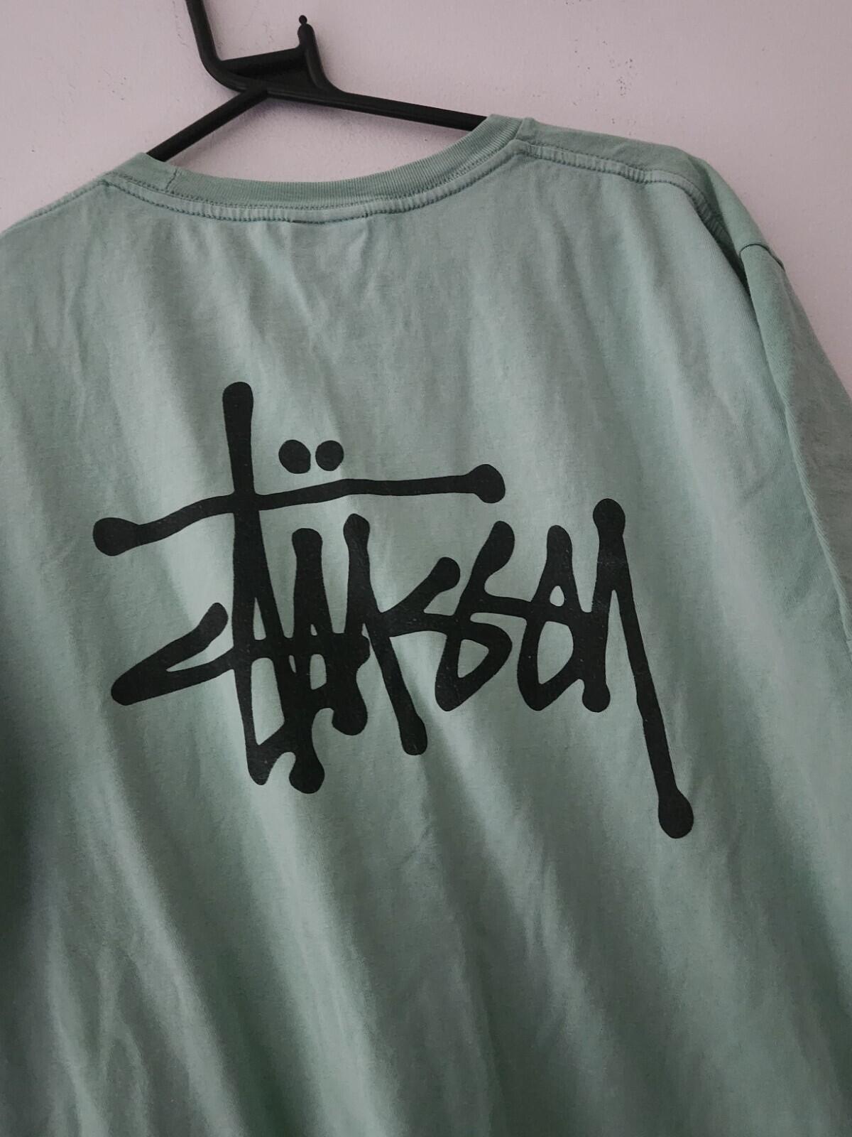 STUSSY Basic Logo T-Shirt Größe L Large Salbei T-Shirt