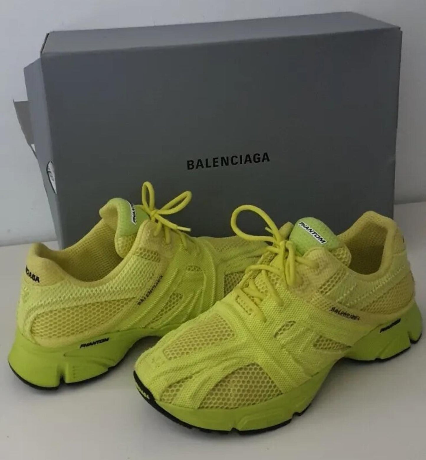 £525 BALENCIAGA Phantom Sneaker Lime And Black UK 10 US 11 EUR 44 trainers Mesh
