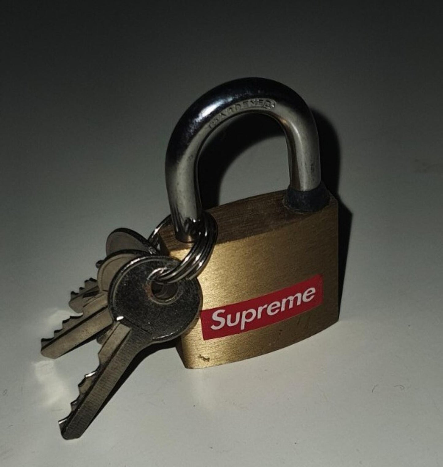 FW15 Supreme Brass Mini Padlock gold lock + 3 keys small box logo Rare Accessory