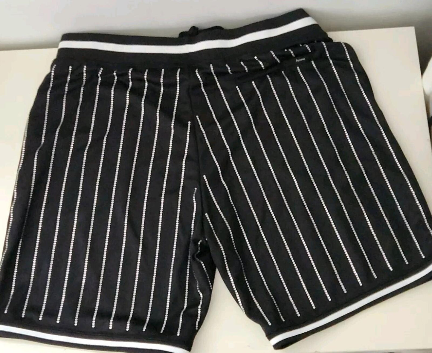 SS22 Supreme Rhinestone Stripe Basketball Short Black Shorts size XL