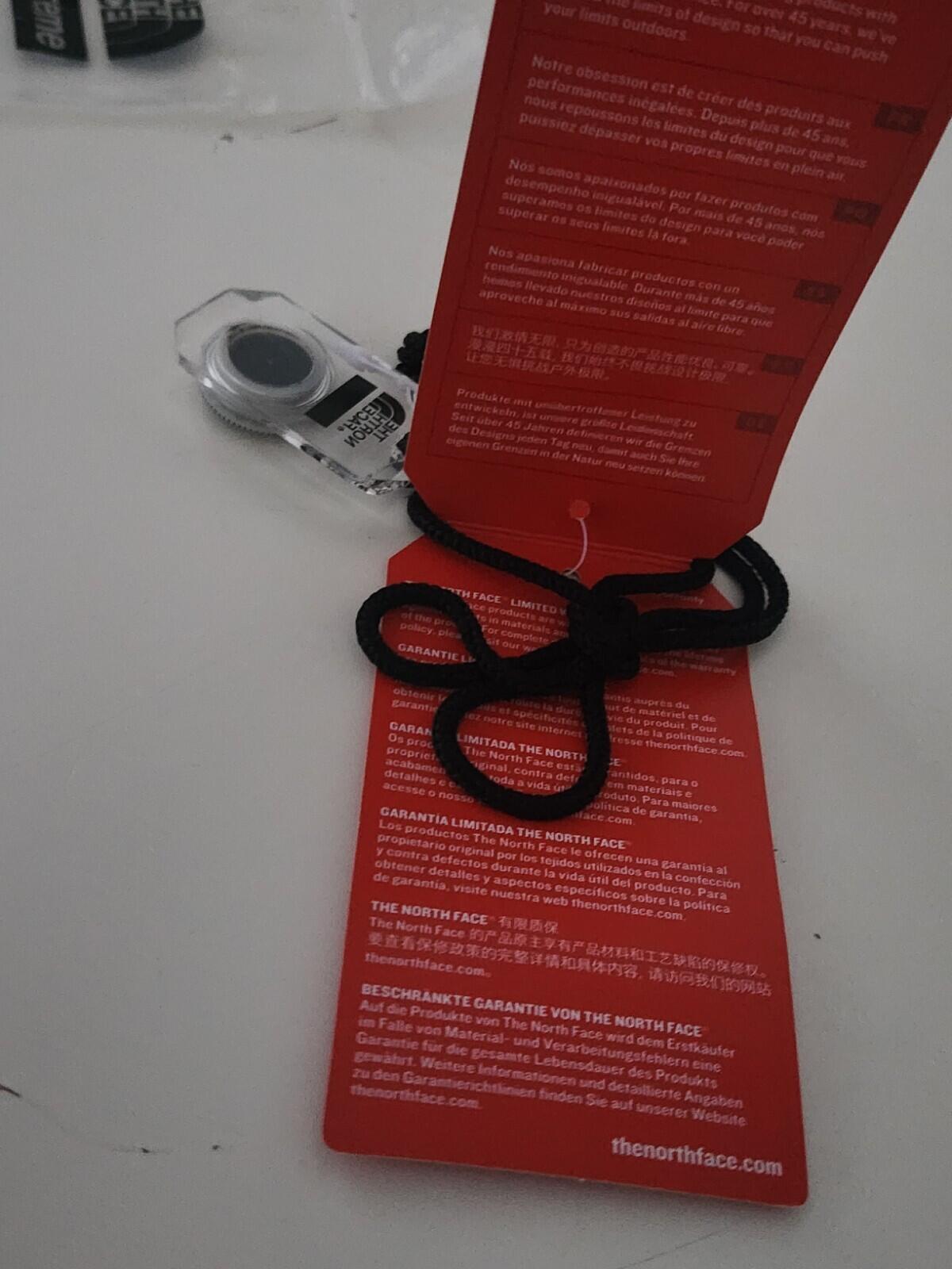 FW18 Supreme x THE NORTH FACE compass necklace Accessory TNF New With Defects