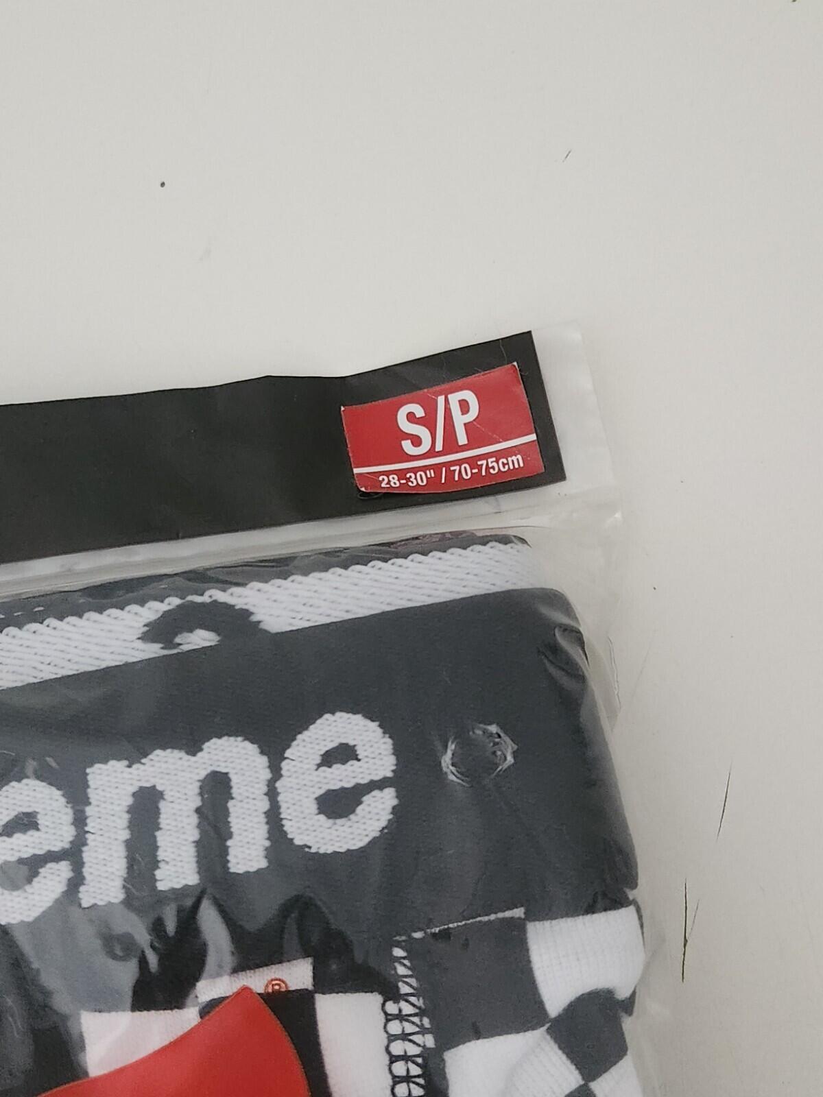 SS18 Supreme Hanes Checkered boxer briefs (2pack) S small