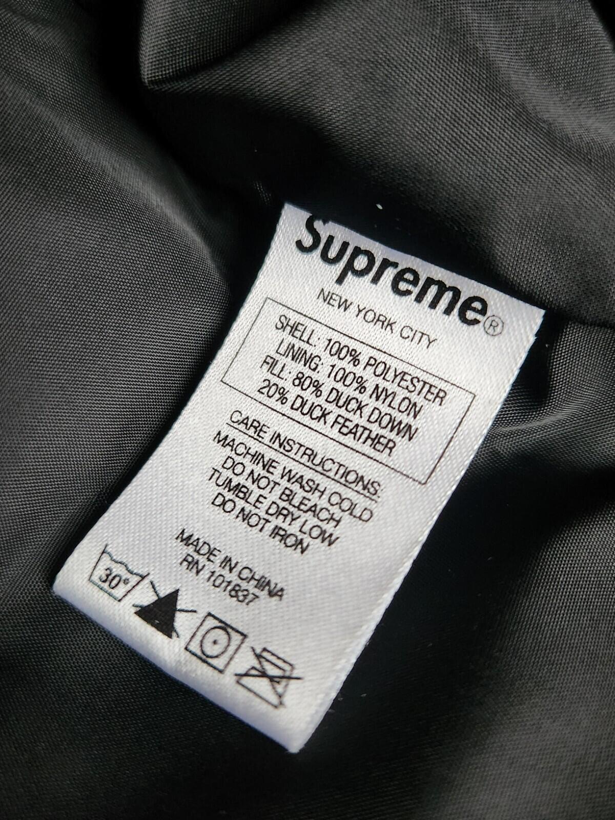 FW16 Supreme Logo Tape Puffy Jacket Size S Small Red Puffer