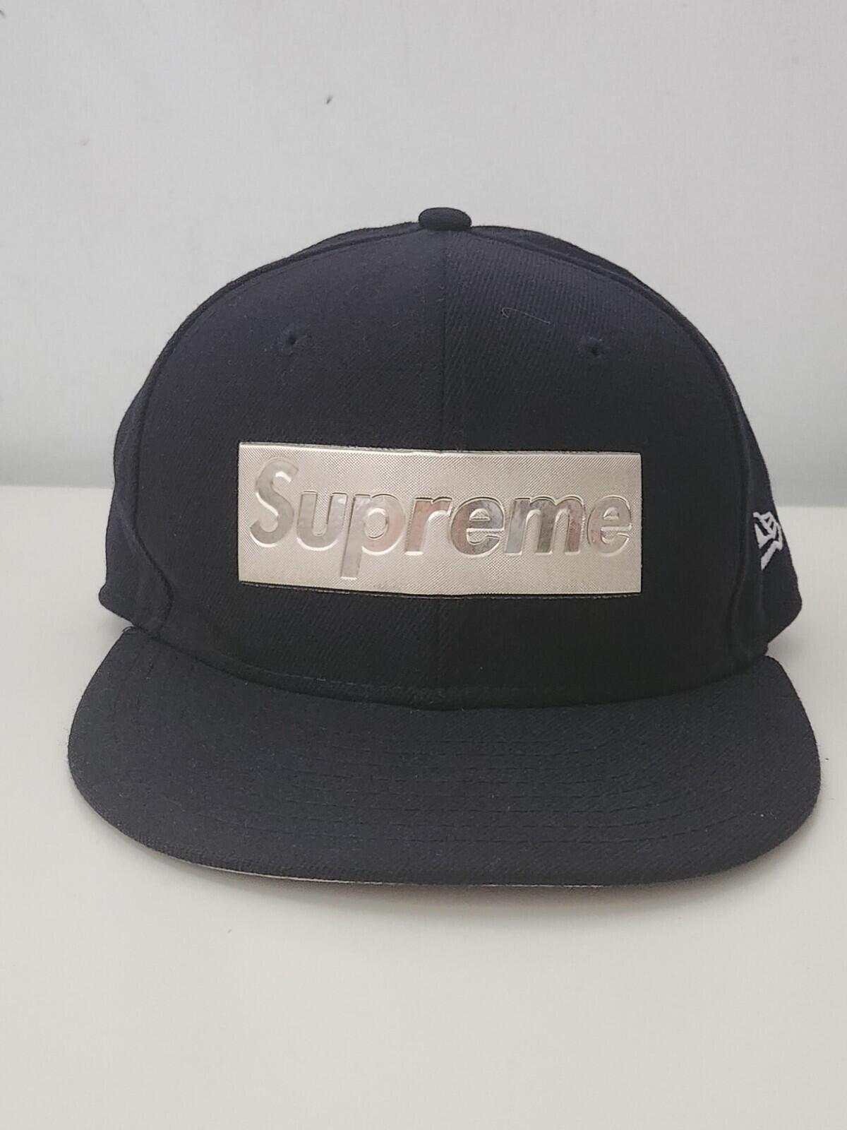 SS16 Supreme Box Logo New Era Marine Mütze Silber Metallic Logo 7 1/4 Seltene Wollmütze