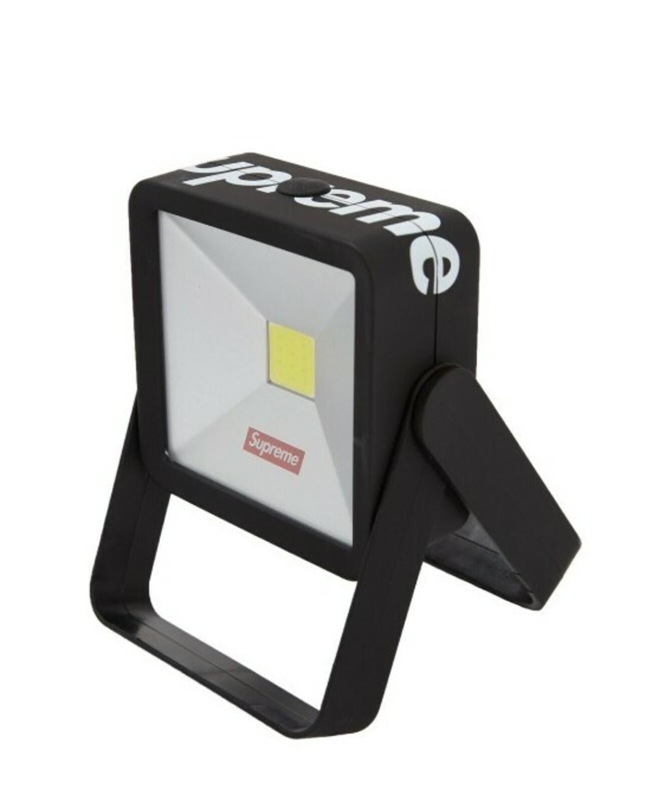 FW18 Supreme Magnetic Kickstand Light Portable LED black Accessory