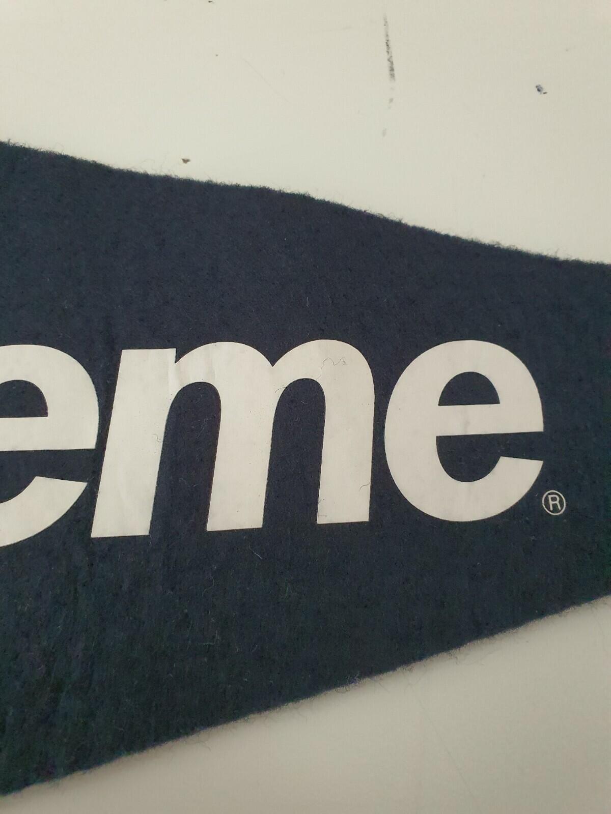 SS15 Supreme x New York Yankees Marineblau Wimpel Baseball Accessoire Selten