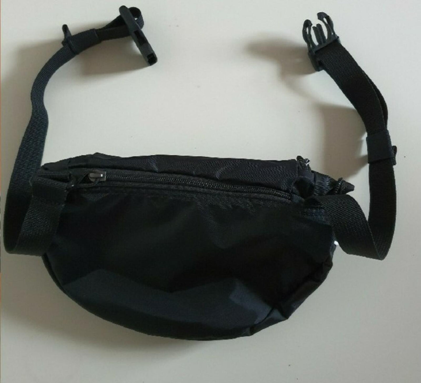 SS19 Supreme x Nike grüne Umhänge-/Bauchtasche