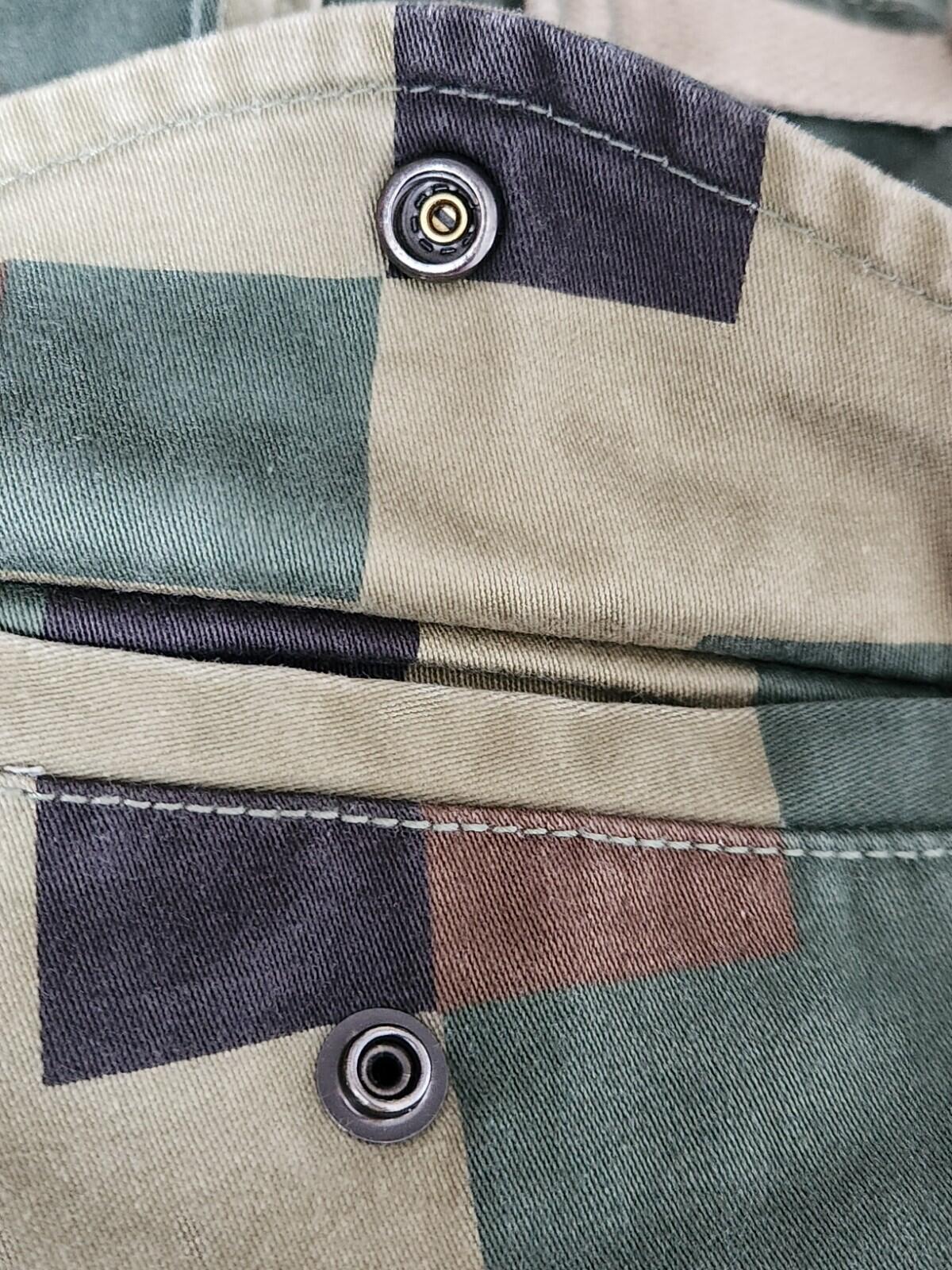 FW20 Supreme cargo pant size 30 W30 L30 Olive Digi Camo