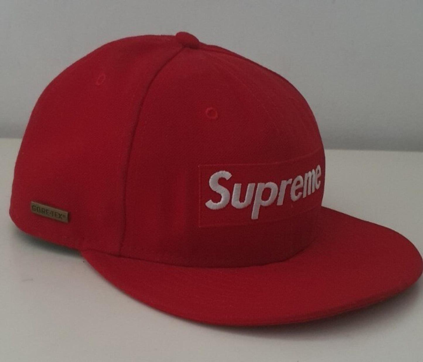 FW13 Supreme GORE-TEX Box Logo New Era Cap Wasserdicht Rot Größe 7 1/4