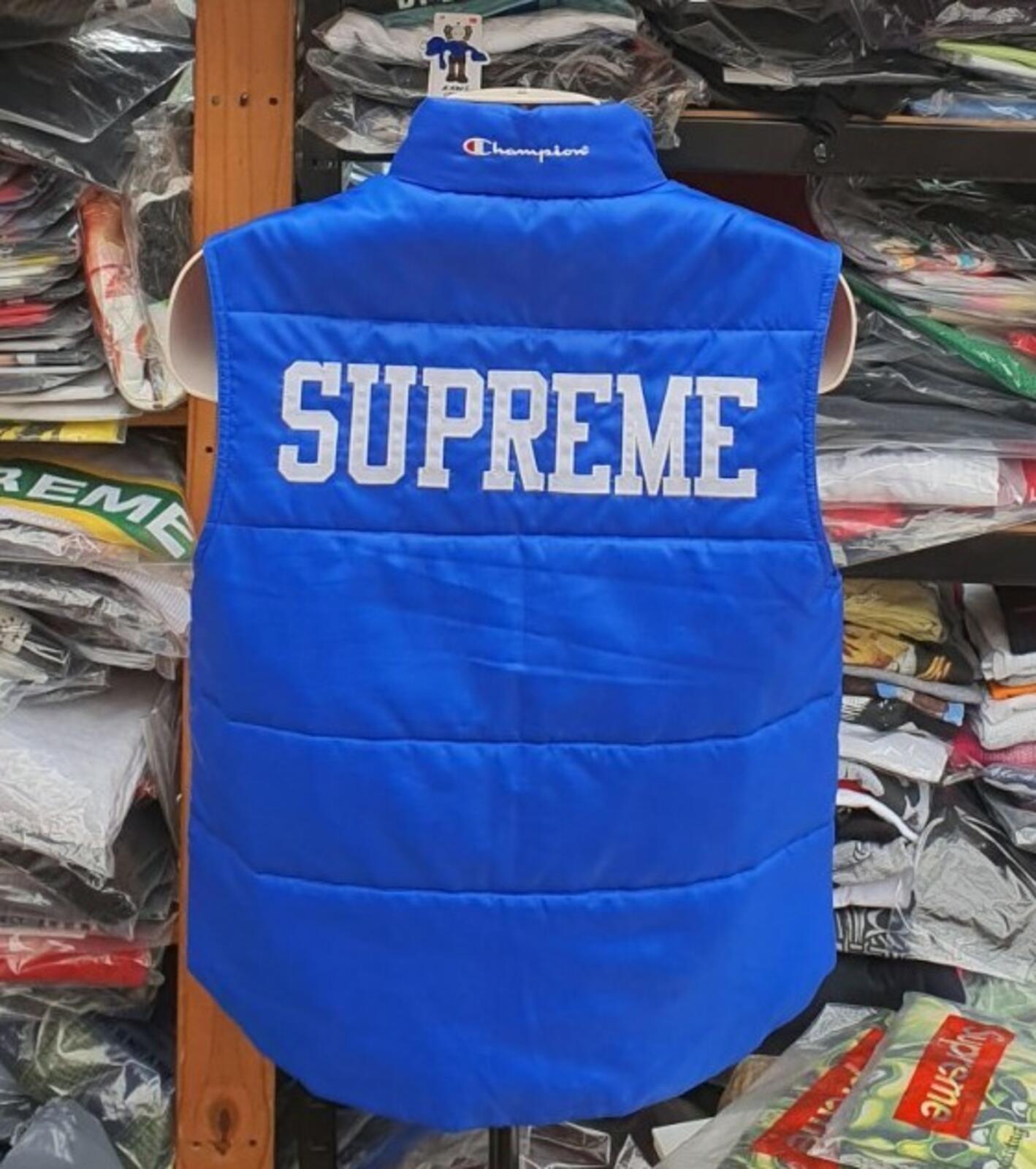 SS17 Supreme x Champion Puffy Vest Gilet Blau Größe S