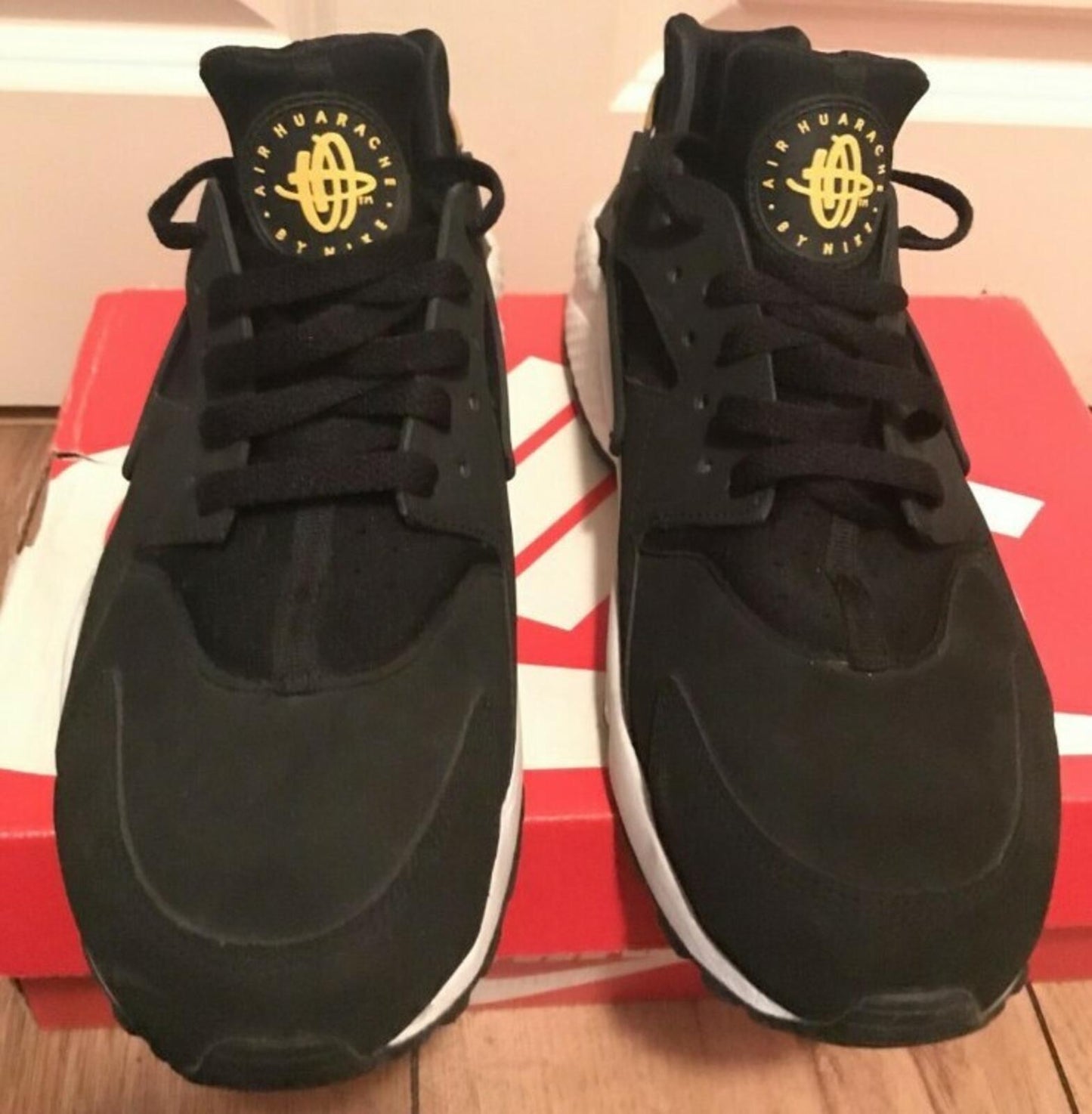 Nike 2013 Huarache Le Black Tour US 9.5 UK 8.5 EU 43