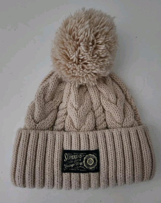SUPERDRY Chunky Cable Beanie Mütze Island Ecru Damen Winter Beigefarbene Mütze Wolle