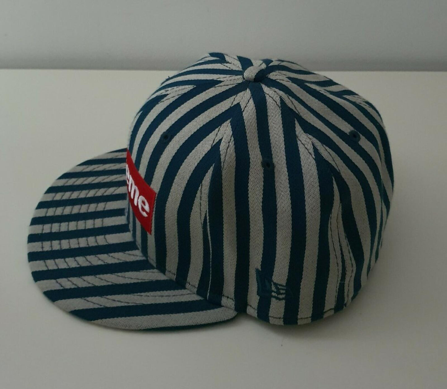 FW13 Supreme New Era 59Fifty Striped Box Logo hat cap 7 3/8 John White and Son