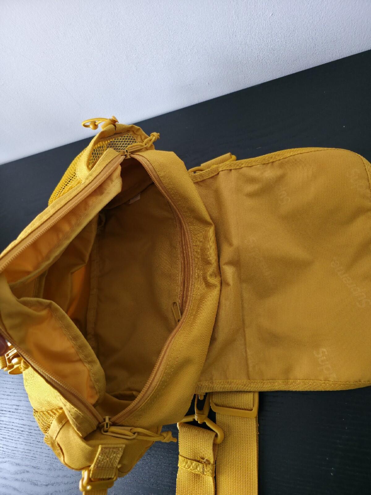 SS20 Supreme Waist Bag Gold