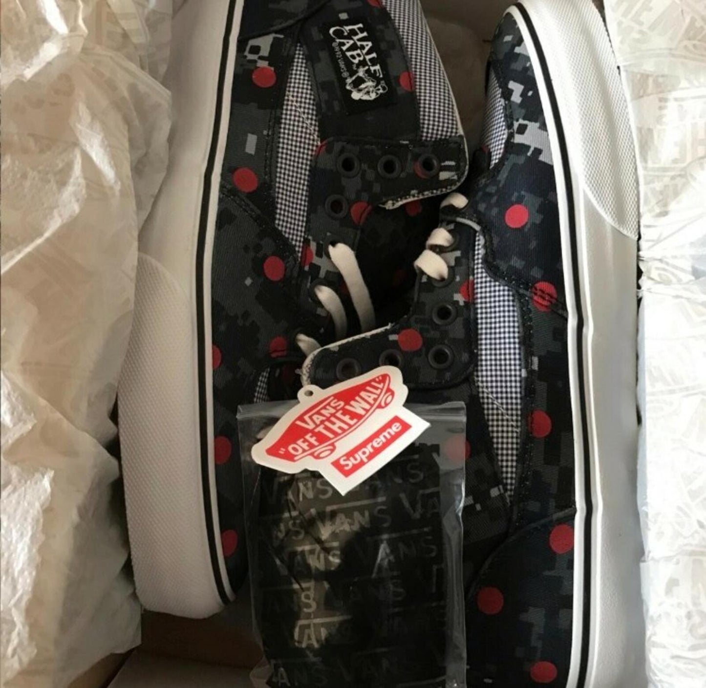 SS13 Supreme Vans x CDG Shirt Half Cab Pro Digi Camo