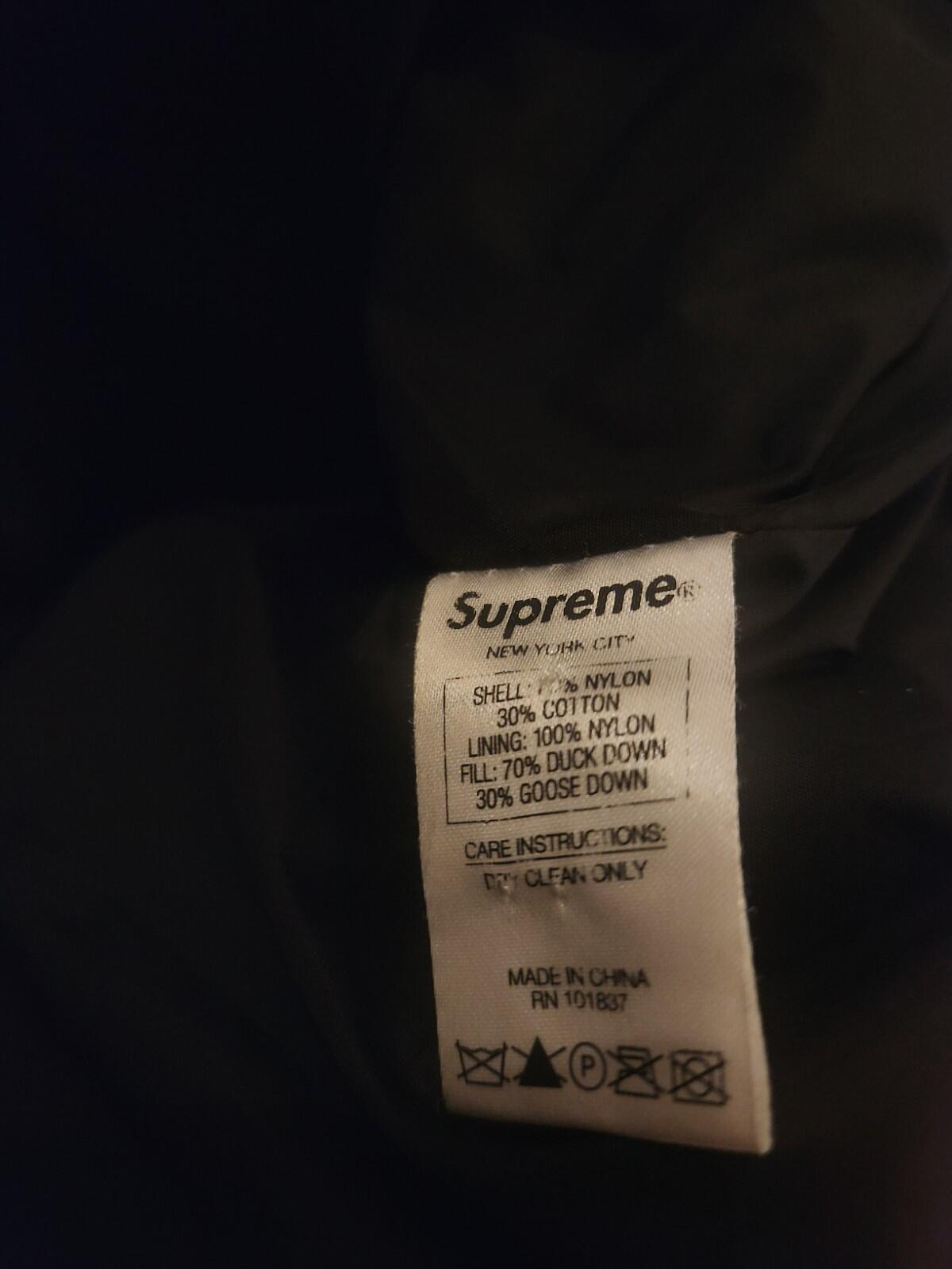 FW14 Supreme Iridescent puffy vest XL Black Gilet 2014 Vintage Puffer Duck Goose
