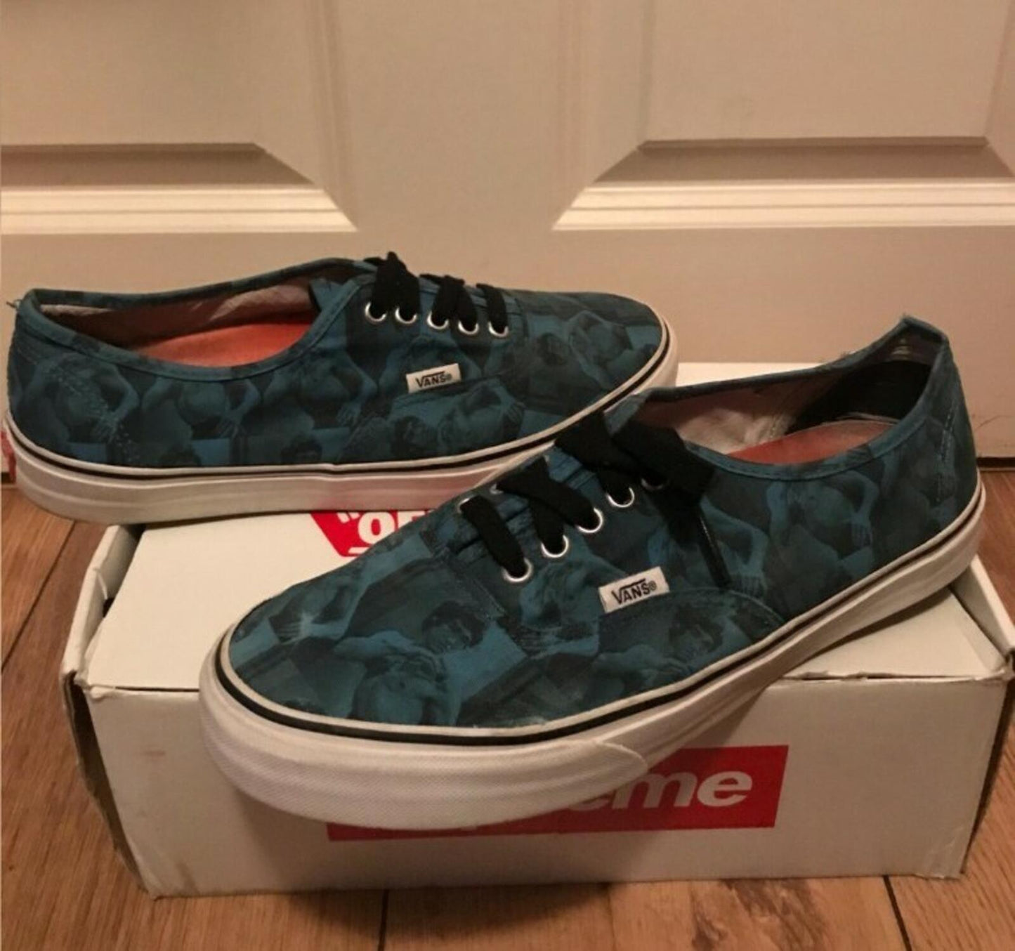 FW13 Supreme x Vans x Bruce Lee Authentic Pro Trainers EU 42 UK 8 US 9