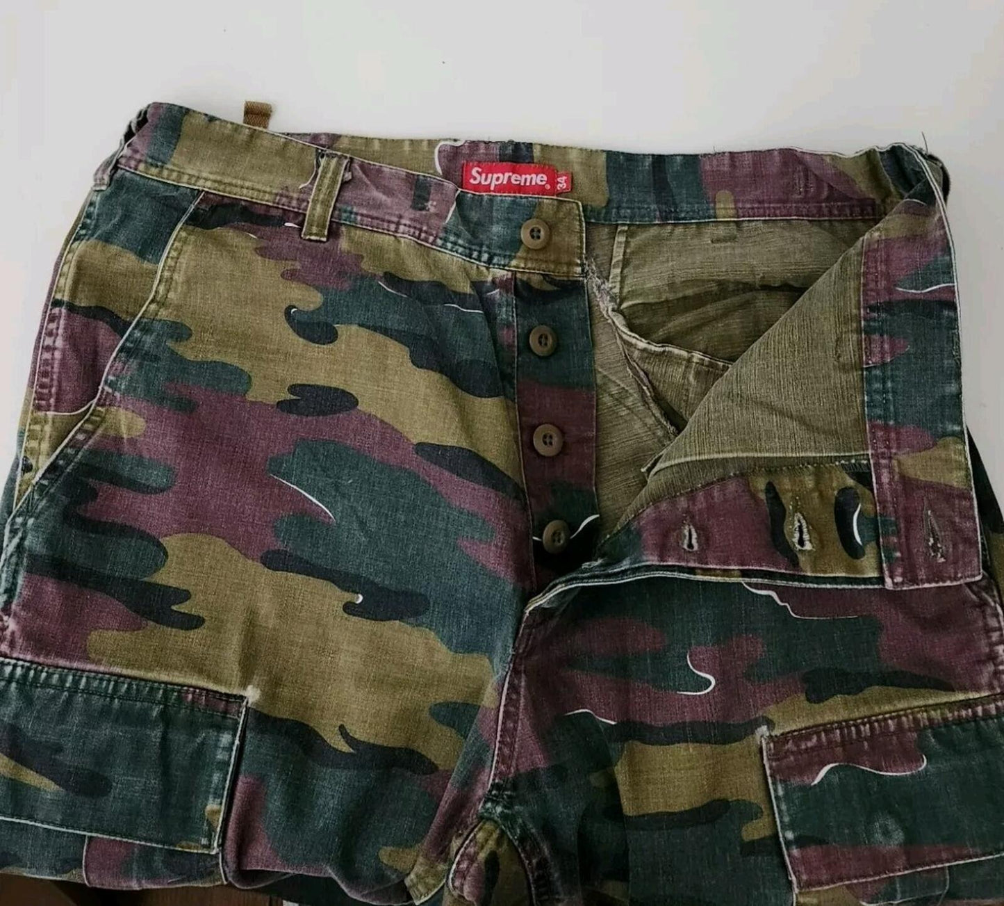 SS18 Supreme cargo pant size 34 W34 L 32 trousers pants Jigsaw Camo