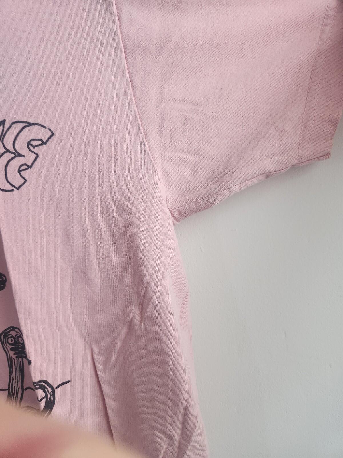 SS15 Supreme Daniel Johnston Tee Size M Medium Pink T-shirt Rare 2015 Vintage
