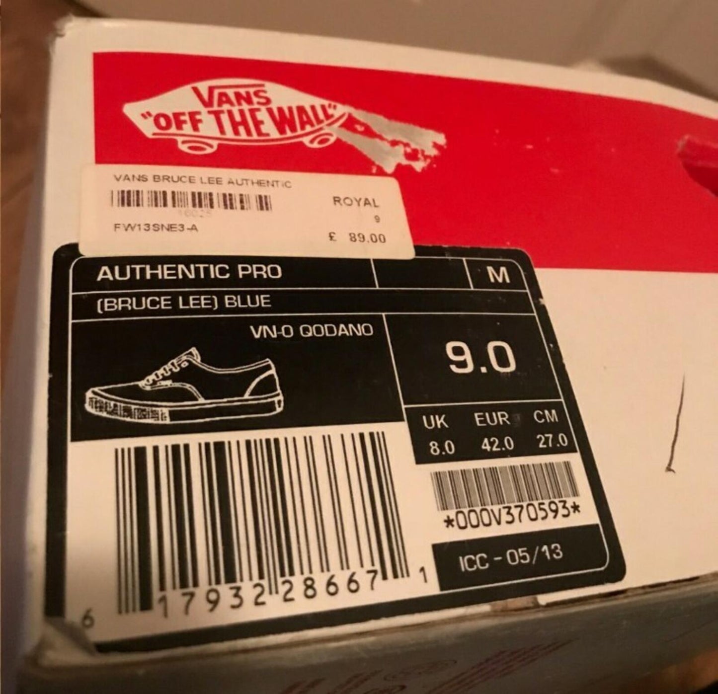 FW13 Supreme x Vans x Bruce Lee Authentic Pro Trainers EU 42 UK 8 US 9
