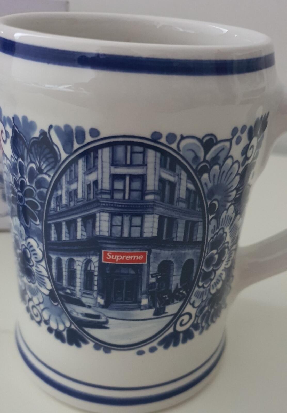 SS21 Supreme Royal Delft 190 Bowery Beer Mug Ceramic