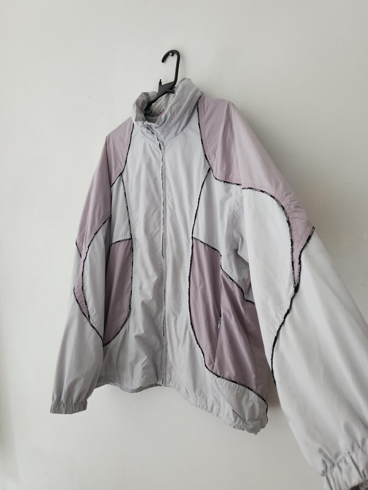 FW23 Supreme Logo Piping Hooded Track Jack Size XL Grey Lavender Water Resistant
