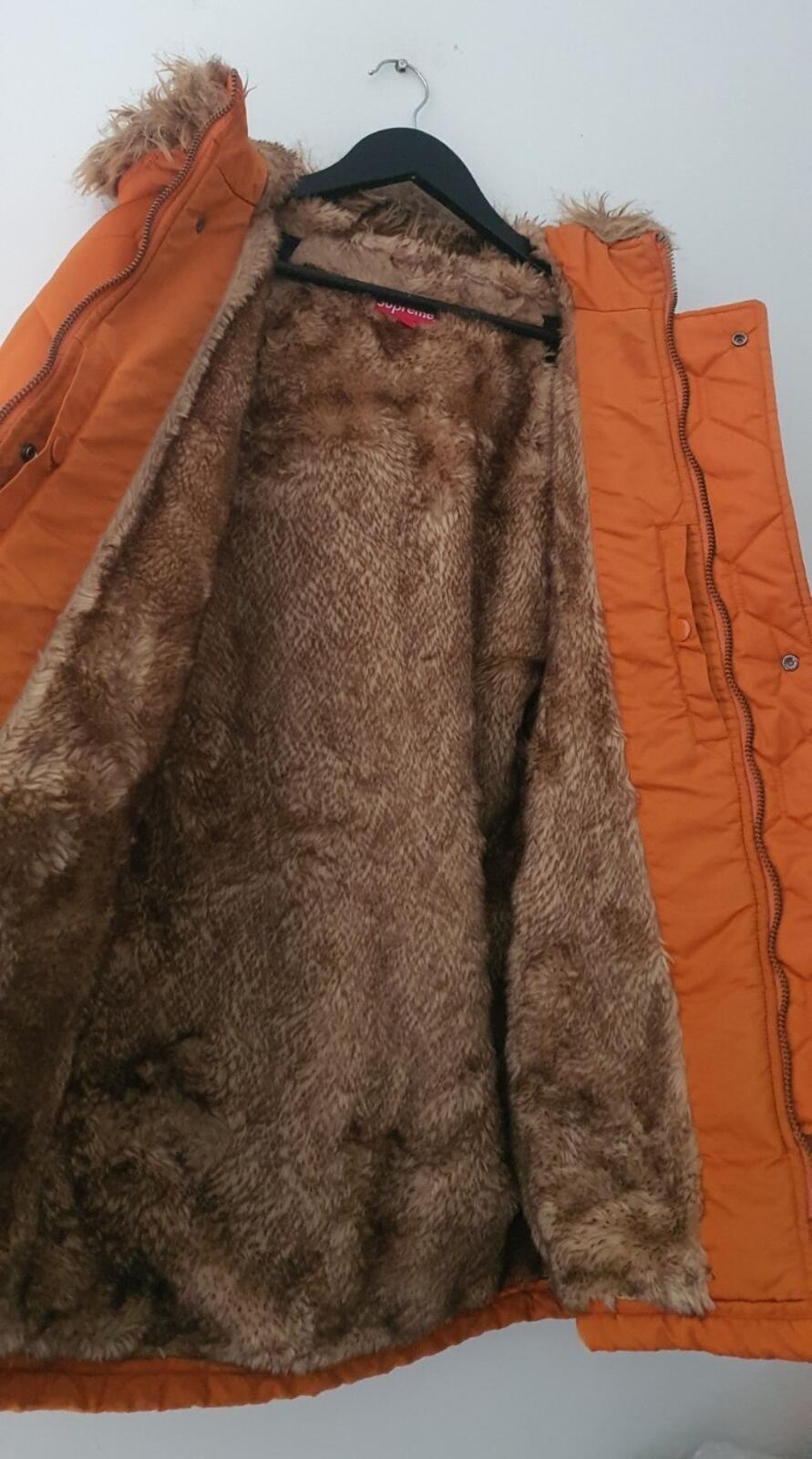 FW15 Supreme Quilted Flight Satin Parka Orange Jacke M Medium Mantel Selten