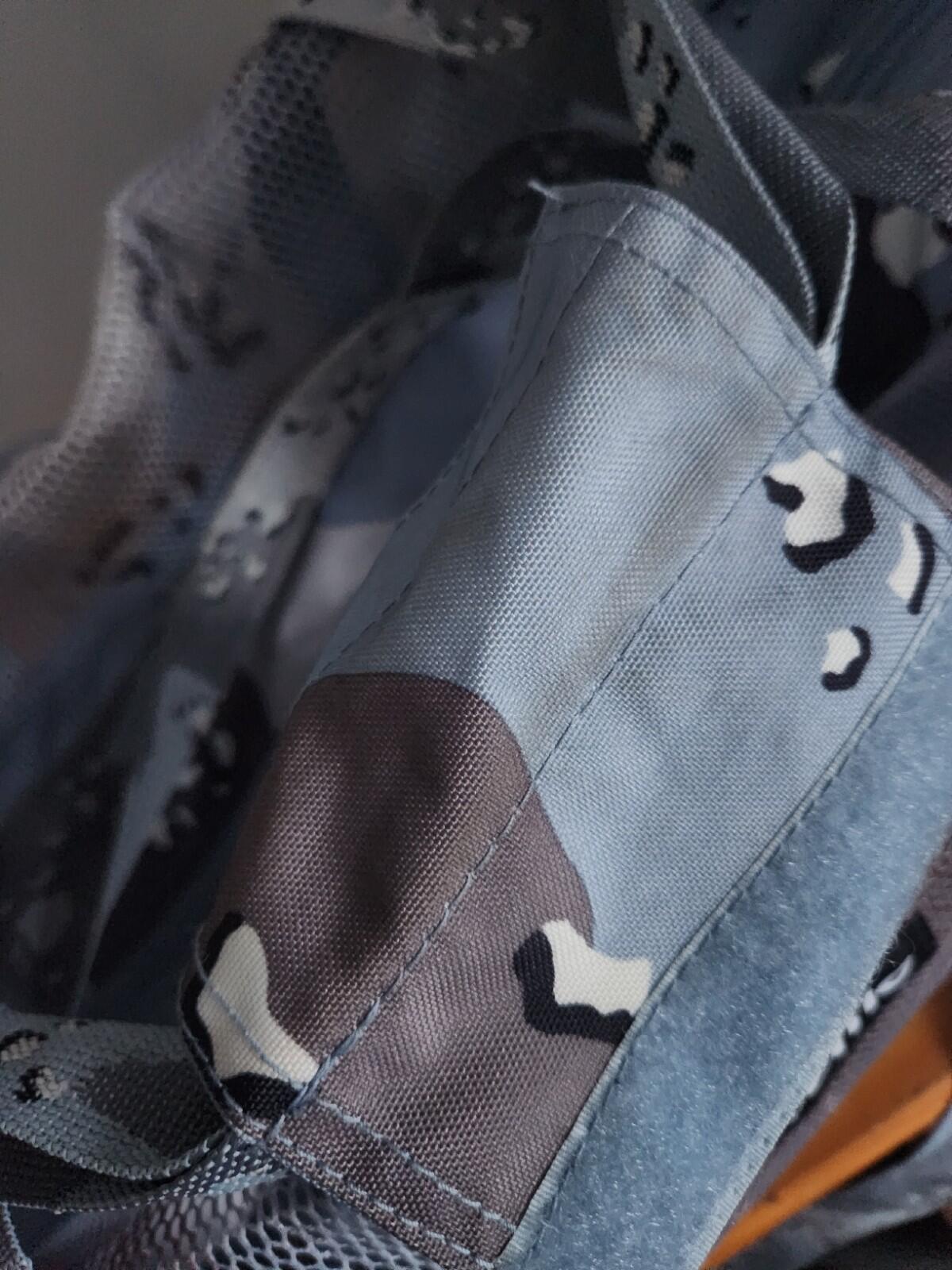 SS20 Supreme Big Duffle Bag Blue Chocolate Chip Camo Reflective Logos 48L Mesh