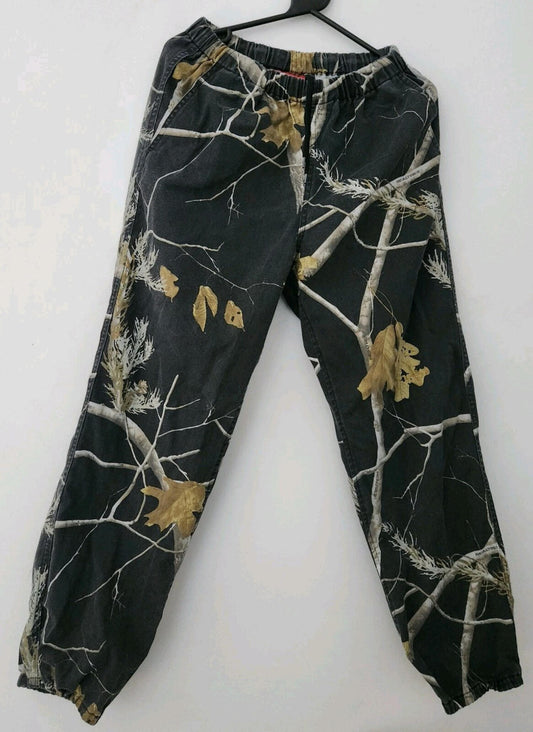 FW17 Supreme Realtree Camo Flanellhose Größe S kleine schwarze Hose