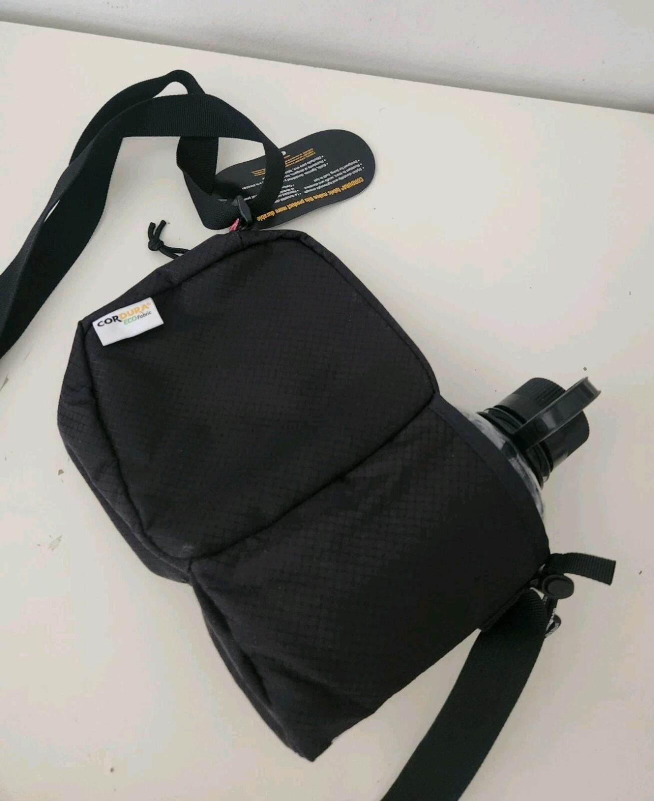 SS22 Supreme side bag black Shoulder Water resistant Water bottle Nalgene 500 ml