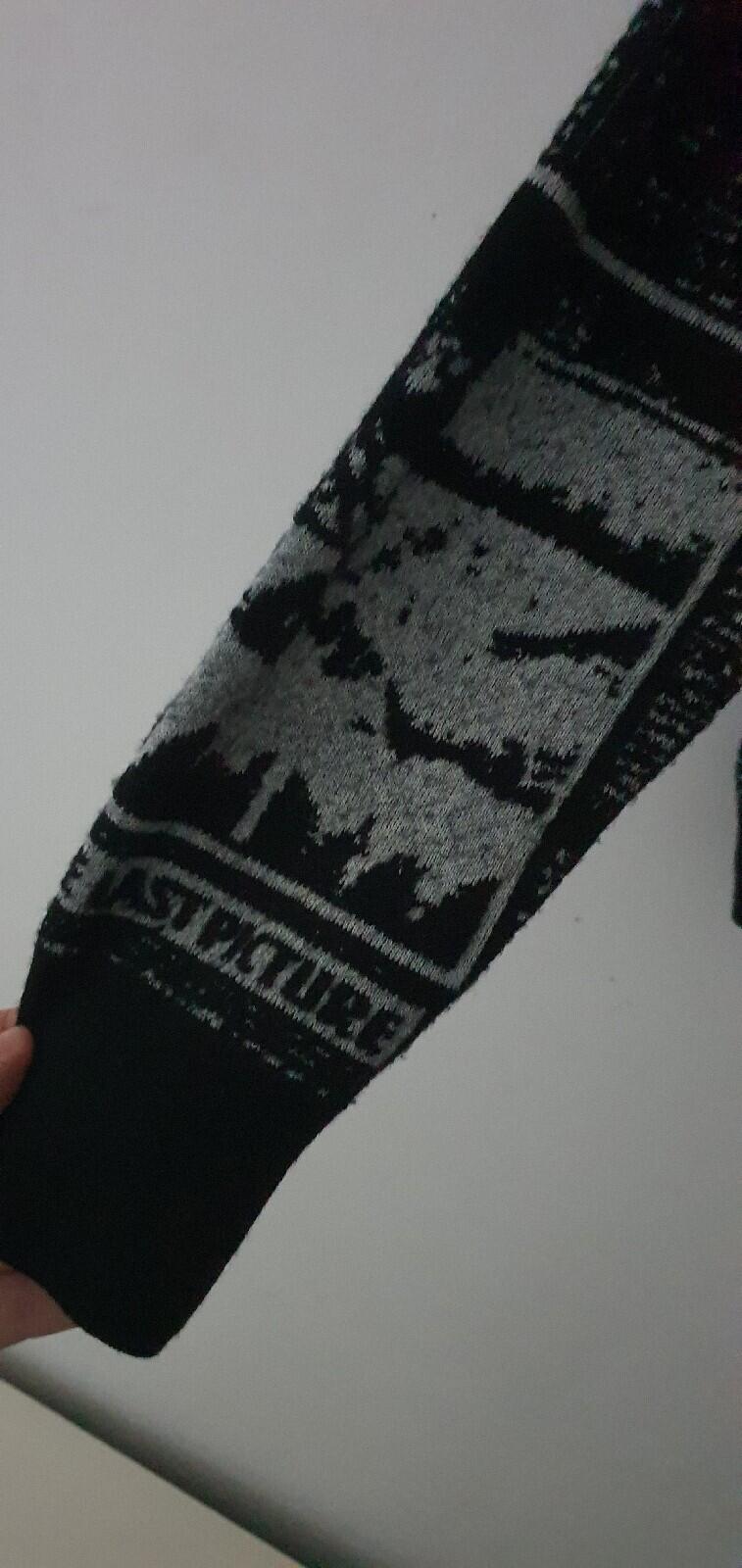 FW18 Supreme Newsprint schwarzer Pullover Größe M mittlerer Jumper Zeitung Merinowolle