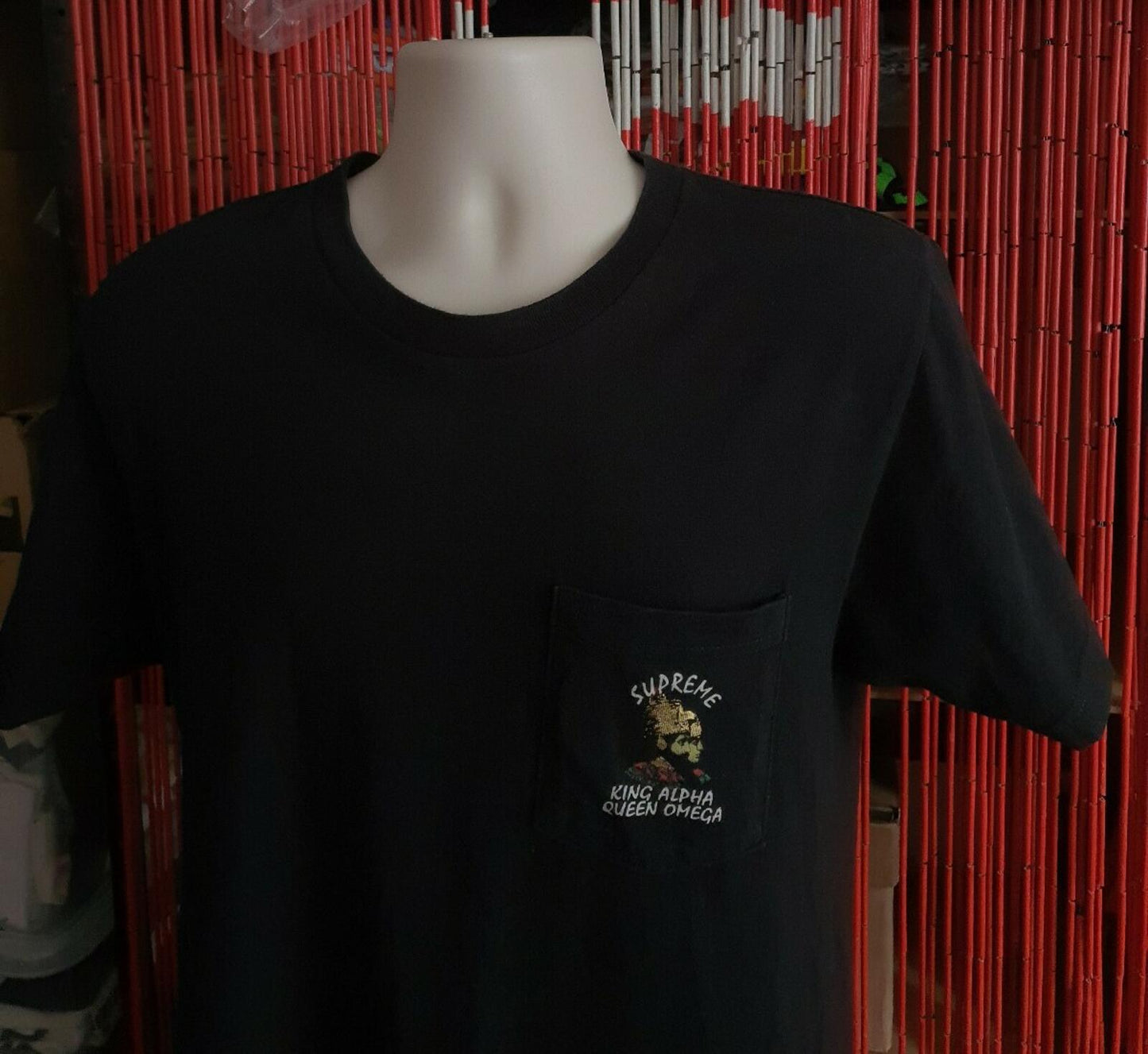SS15 Supreme King Alpha Queen Omega schwarzes T-Shirt mit Brusttasche M Medium T-Shirt Jamaika
