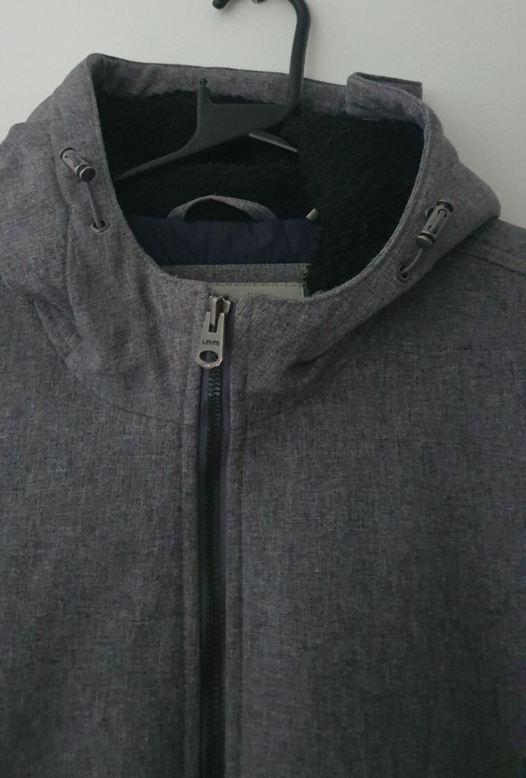 LEVI'S Soft Shell Hooded Jacket Size XL Grey