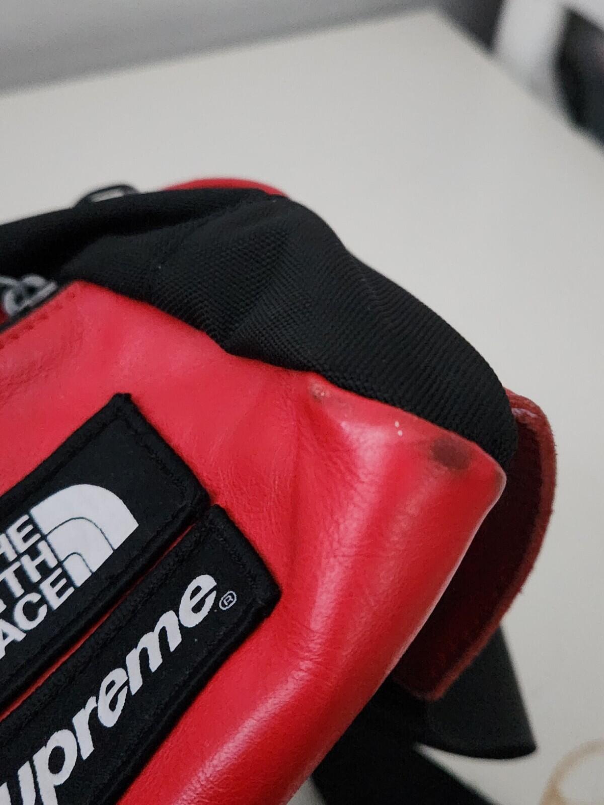 FW18 Supreme x The North Face Leather Roo II Lumbar Pack Waist Bag Shoulder Red