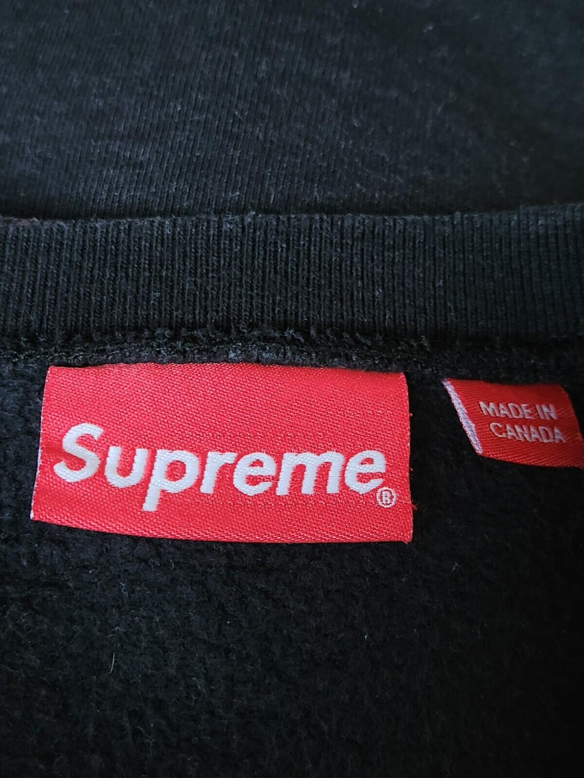 FW17 Supreme Zig Zag Stitch Panel Crewneck Black Size M