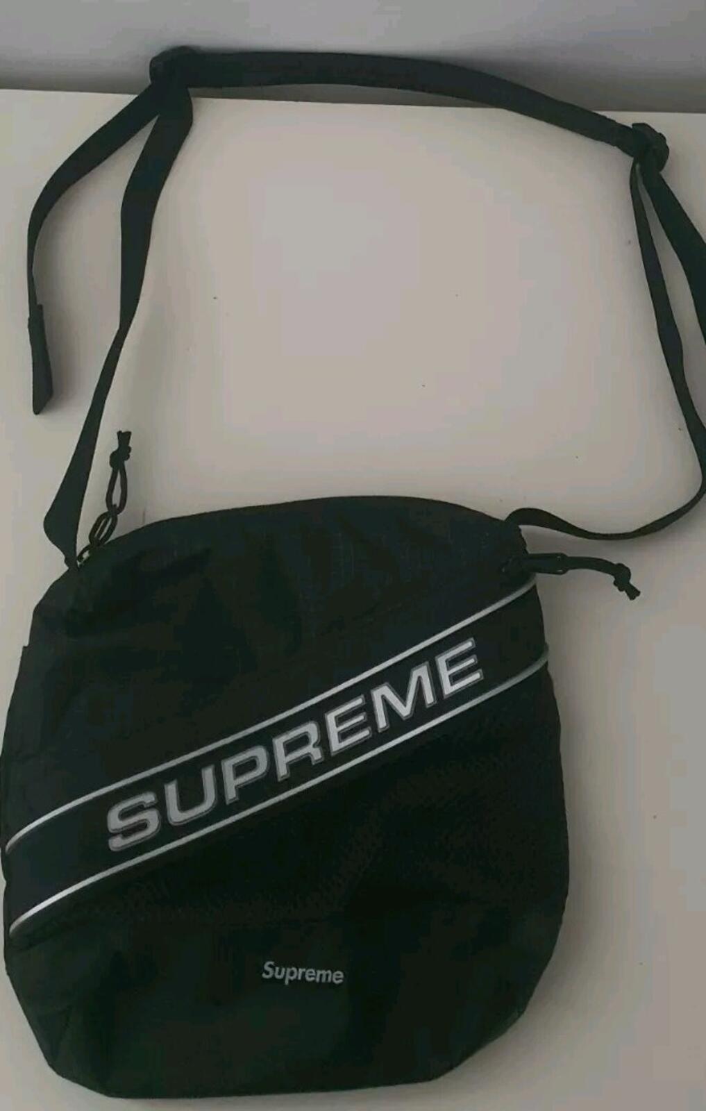 FW23 Supreme Shoulder Bag Black