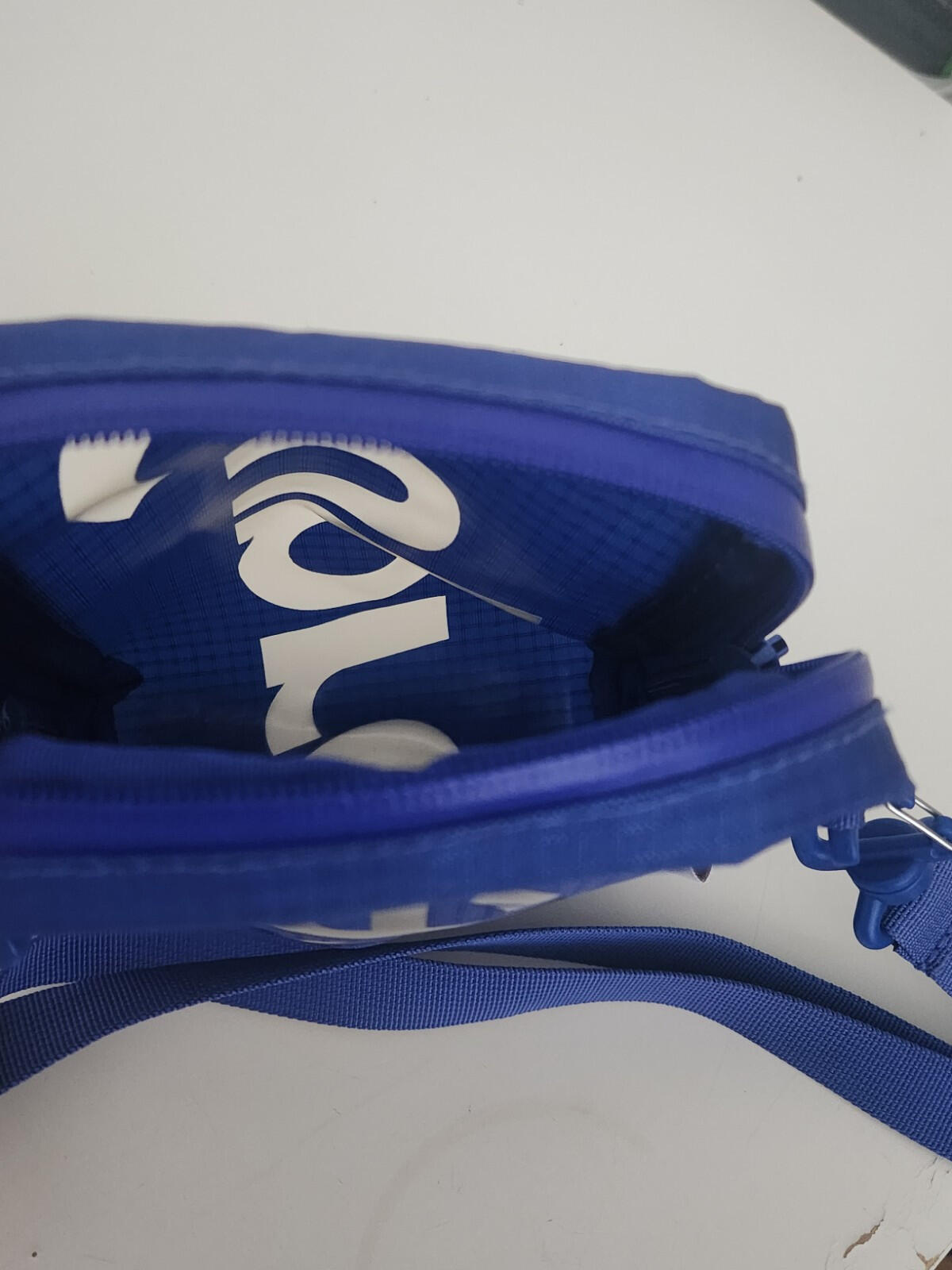 SS21 Supreme Royal Neck Pouch Umhängetasche Cordura-Gewebe Nylon wasserabweisend