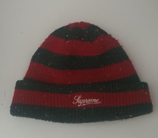 Gorro Supreme Stripe Speckle FW19 verde y rojo
