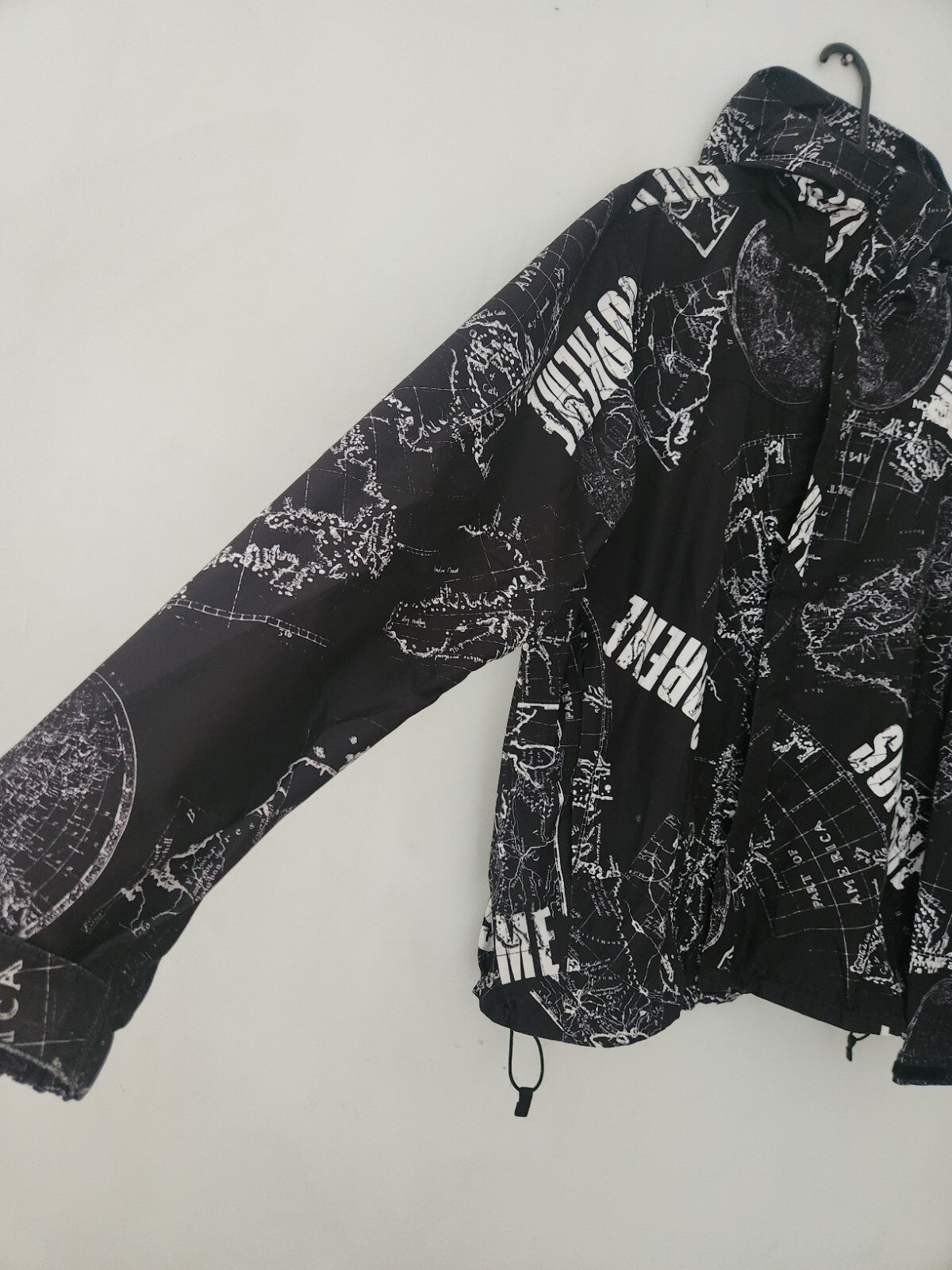 SS12 Supreme x The North Face Venture Jacke L groß TNF schwarz Maps vintage Selten