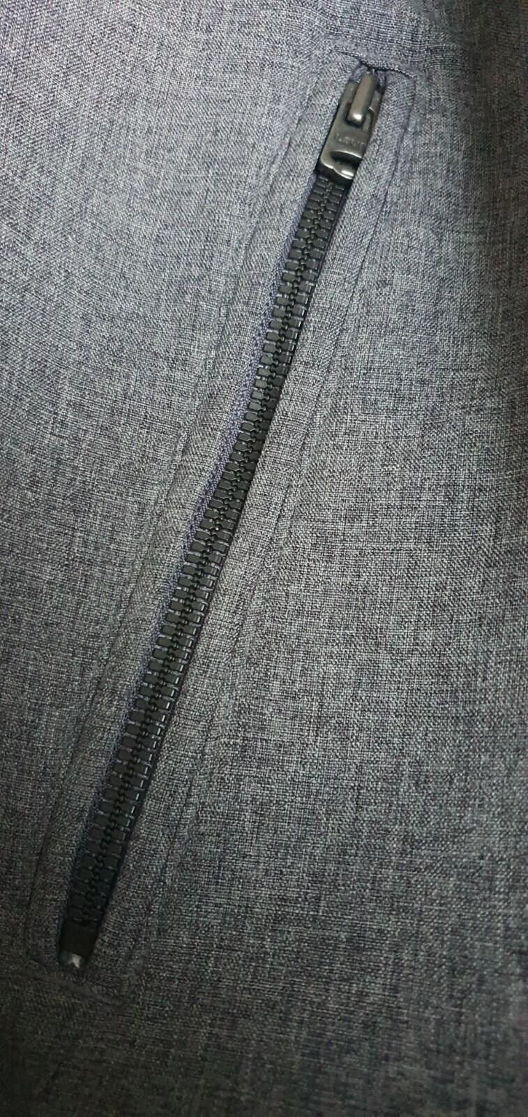 LEVI'S Soft Shell Hooded Jacket Size XL Grey