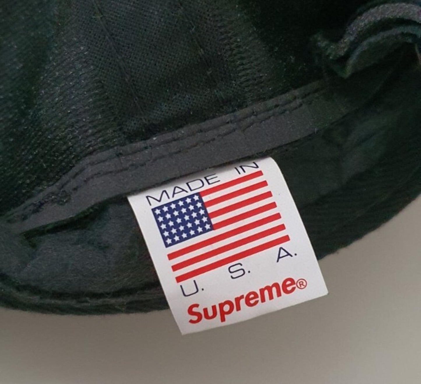 Gorra de 6 paneles FW16 Supreme Leather Classic Logo negra rara