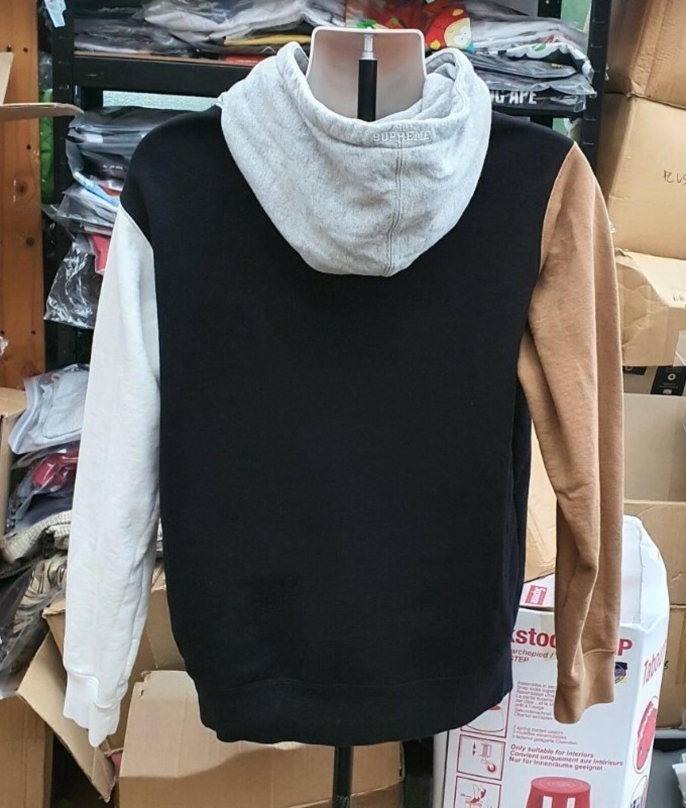 SS19 Supreme S Logo Colorblocked Kapuzenpullover Schwarz Größe M